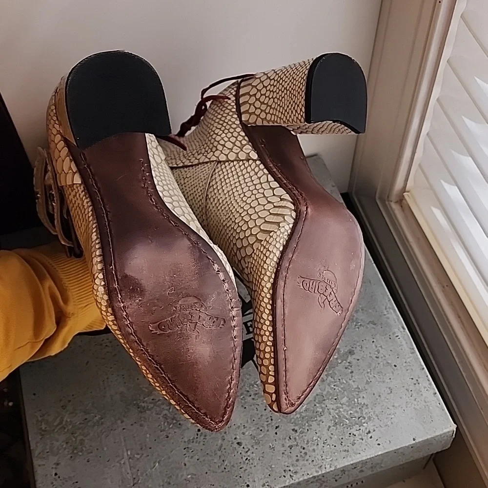 Freebird Joey White Snake boots - Picture 5 of 6